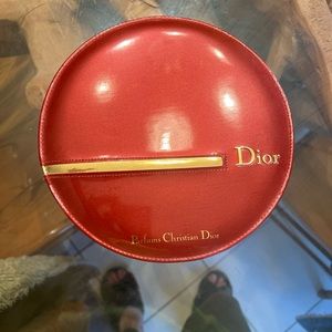 ⭐️ Dior cosmetic perfume box